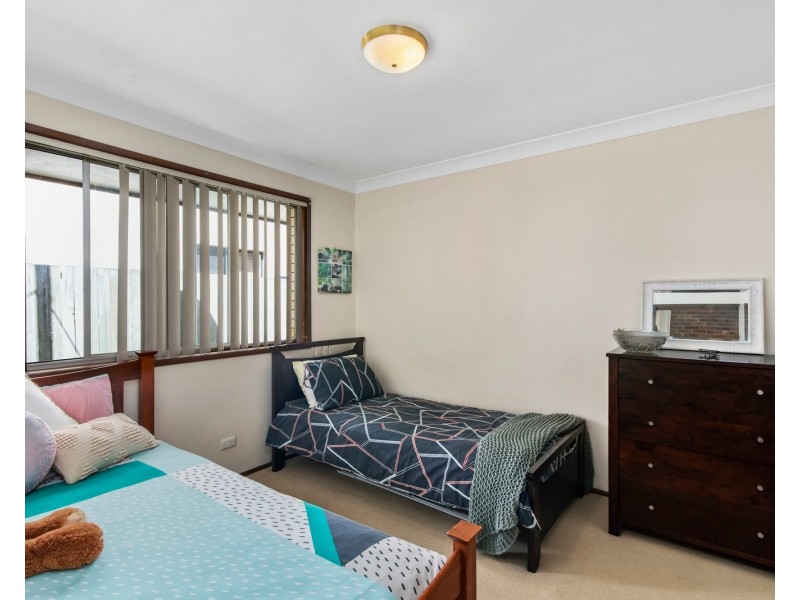2/7 Bali Avenue, Palm Beach QLD 4221