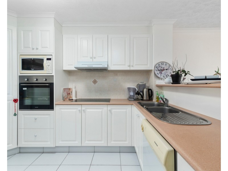 18/1198 Gold Coast Highway, Palm Beach QLD 4221