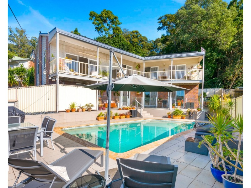 17 Sellin Place, Currumbin Waters QLD 4223