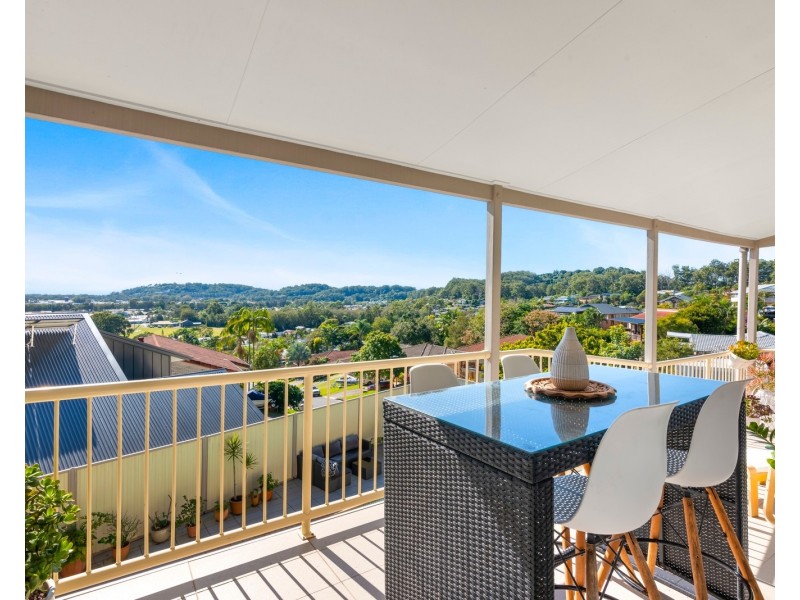17 Sellin Place, Currumbin Waters QLD 4223
