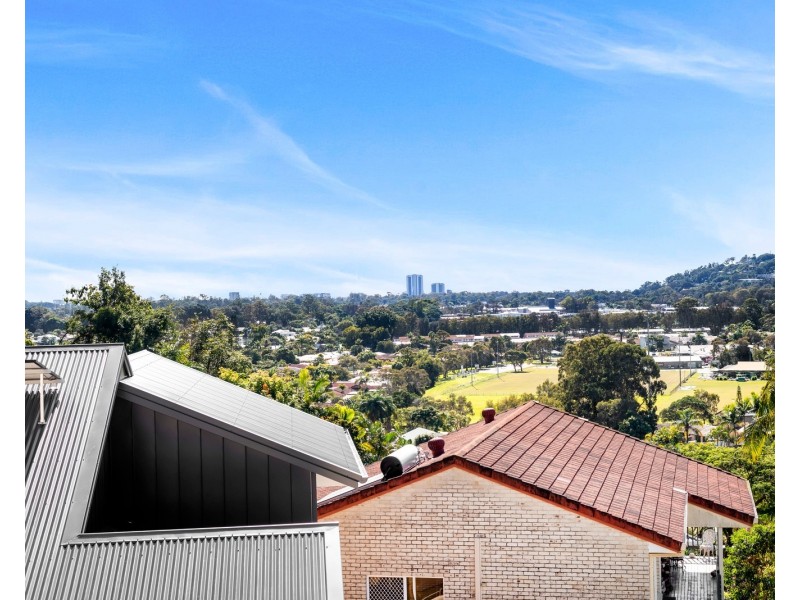 17 Sellin Place, Currumbin Waters QLD 4223