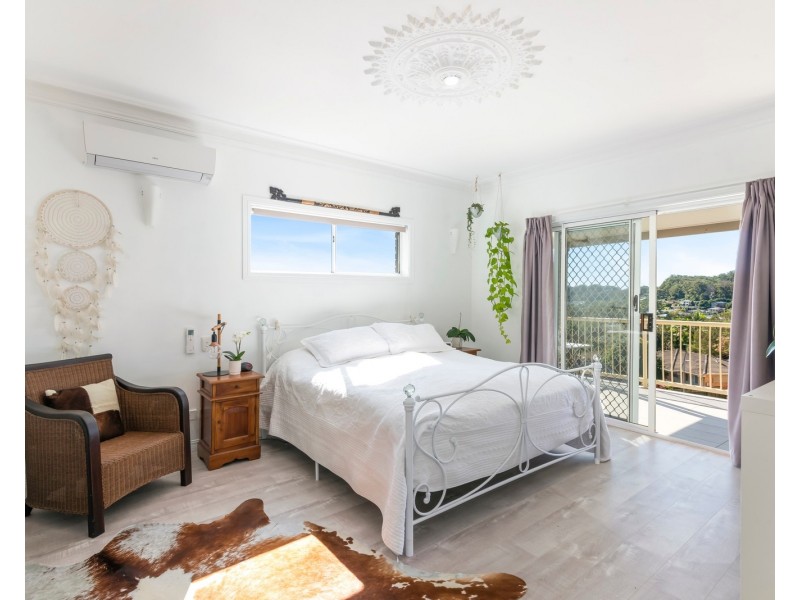17 Sellin Place, Currumbin Waters QLD 4223
