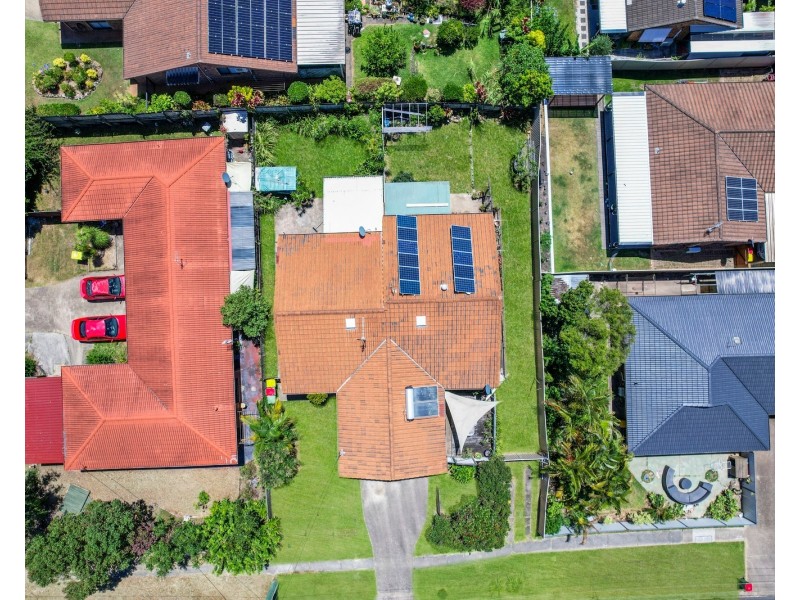 2/192 Olsen Avenue, Arundel QLD 4214