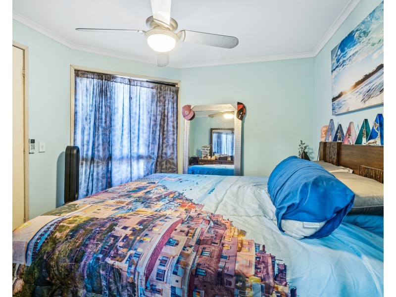 2/192 Olsen Avenue, Arundel QLD 4214