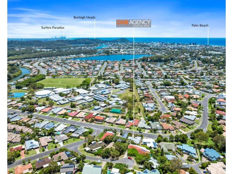 43 Saffron Street, Elanora QLD 4221