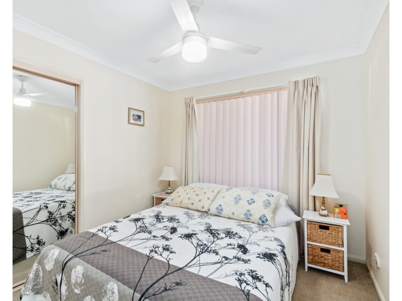 43 Saffron Street, Elanora QLD 4221