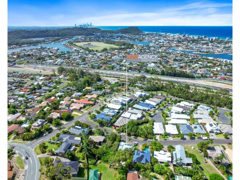 7 Nollamara Drive, Elanora QLD 4221