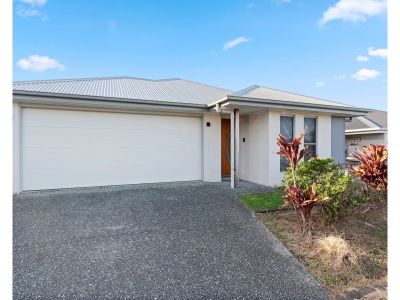5 Woodrose Circuit, Pimpama QLD 4209