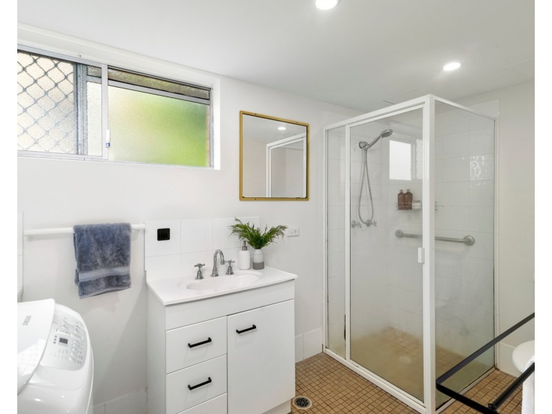1/11 Nalla Court, Palm Beach QLD 4221