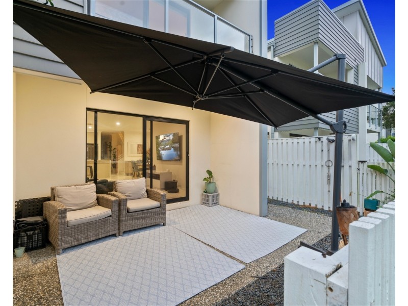 10/2 Inland Drive, Tugun QLD 4224