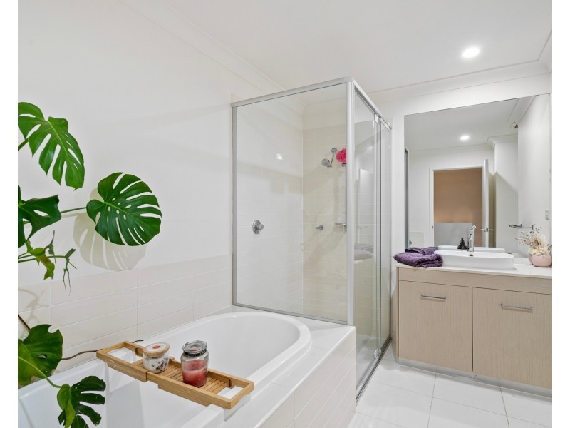 10/2 Inland Drive, Tugun QLD 4224