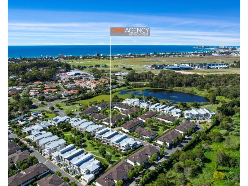 10/2 Inland Drive, Tugun QLD 4224