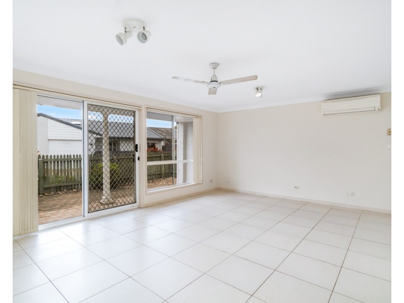 2/4 Itong Place, Currumbin Waters QLD 4223