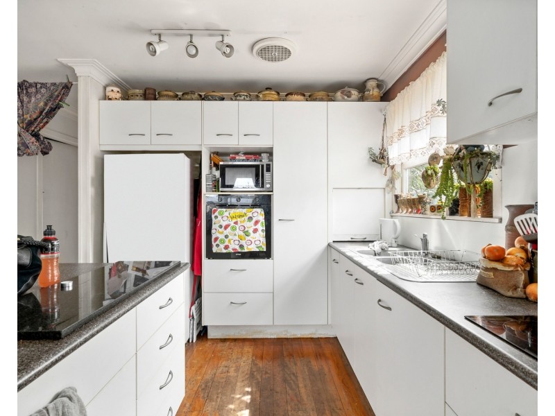 95 Fifth Avenue, Palm Beach QLD 4221