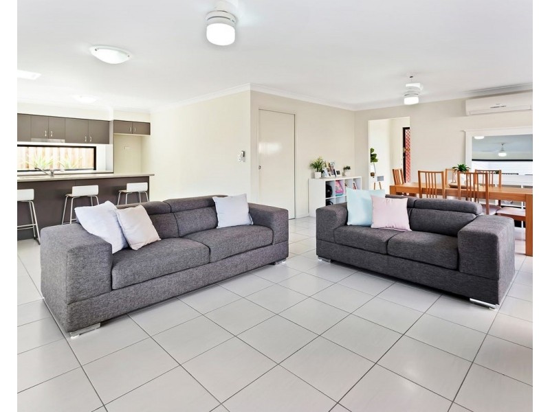 7 Girraween Street, Pimpama QLD 4209