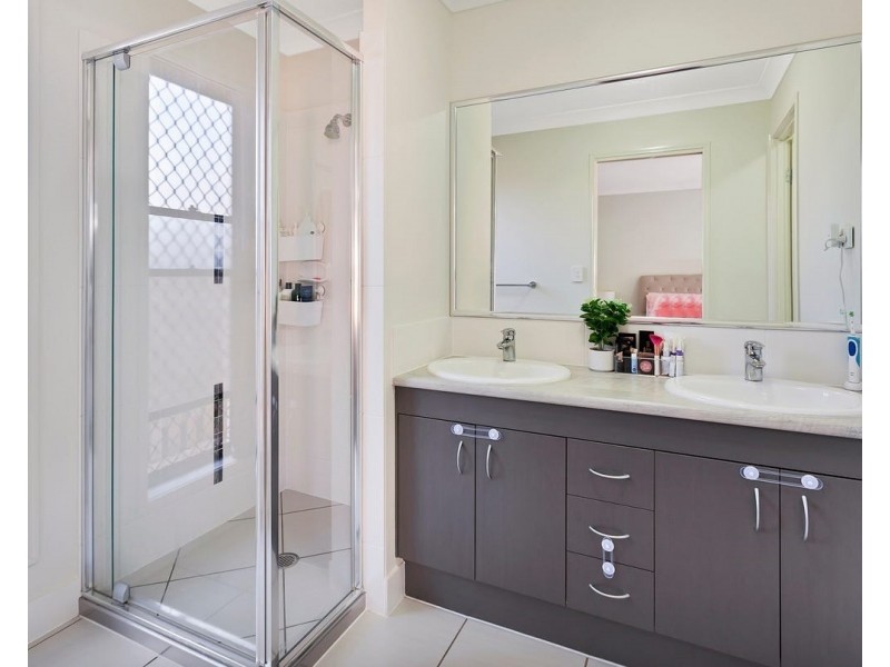 7 Girraween Street, Pimpama QLD 4209