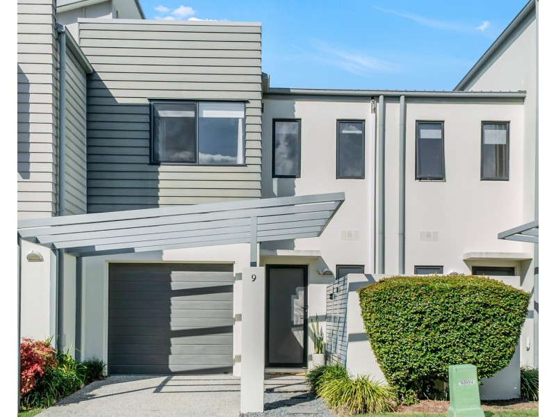 9/2 Inland Drive, Tugun QLD 4224