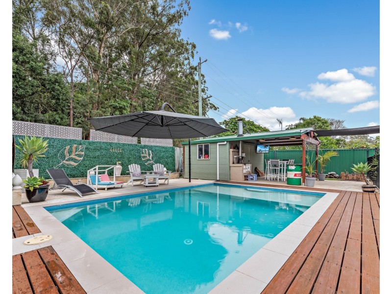 8 Drumfish Drive, Currumbin Waters QLD 4223