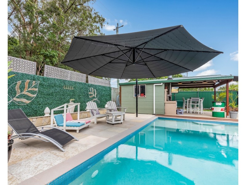 8 Drumfish Drive, Currumbin Waters QLD 4223