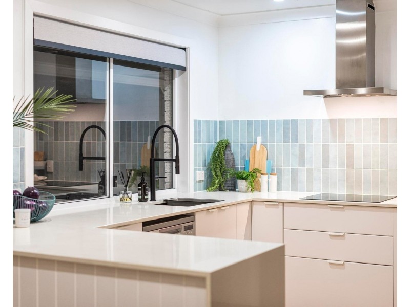 204 Tallebudgera Drive, Palm Beach QLD 4221