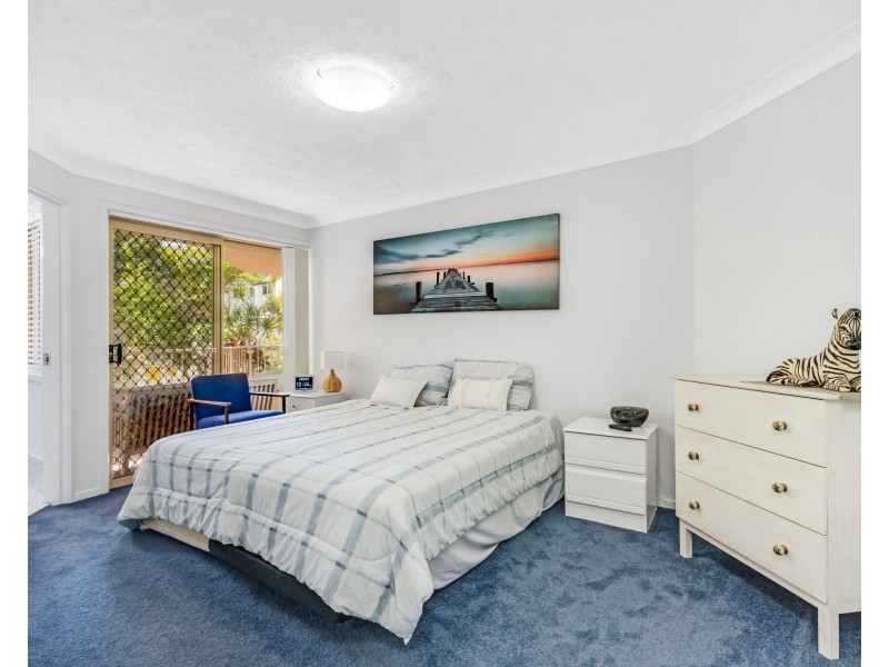 2/1251 Gold Coast Highway, Palm Beach QLD 4221