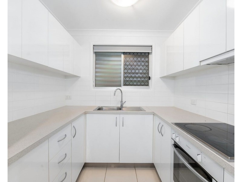 2/67 Laguna Avenue, Palm Beach QLD 4221