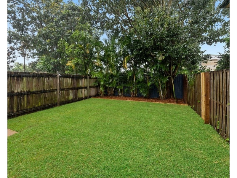 2/67 Laguna Avenue, Palm Beach QLD 4221