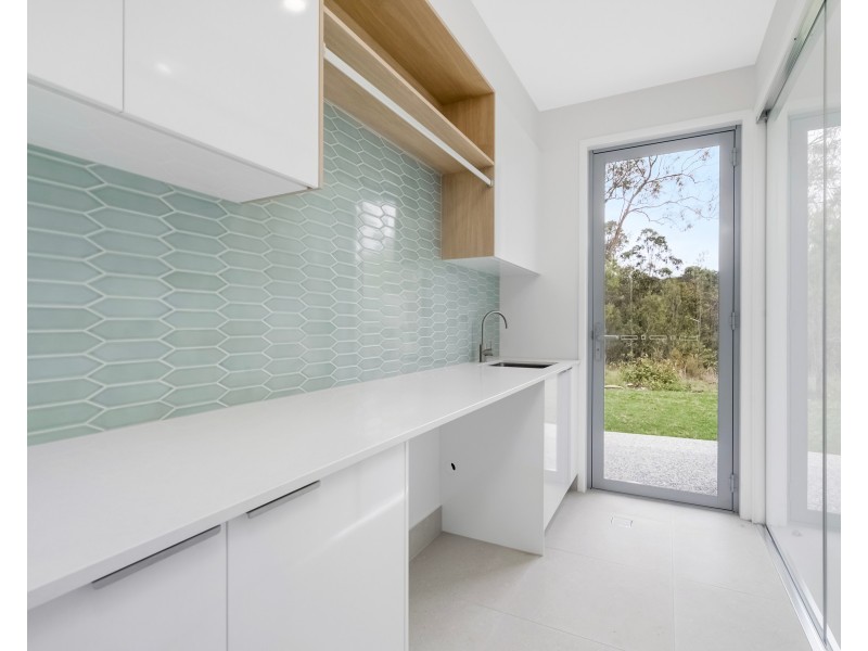 70 Whiptail Place, Nerang QLD 4211
