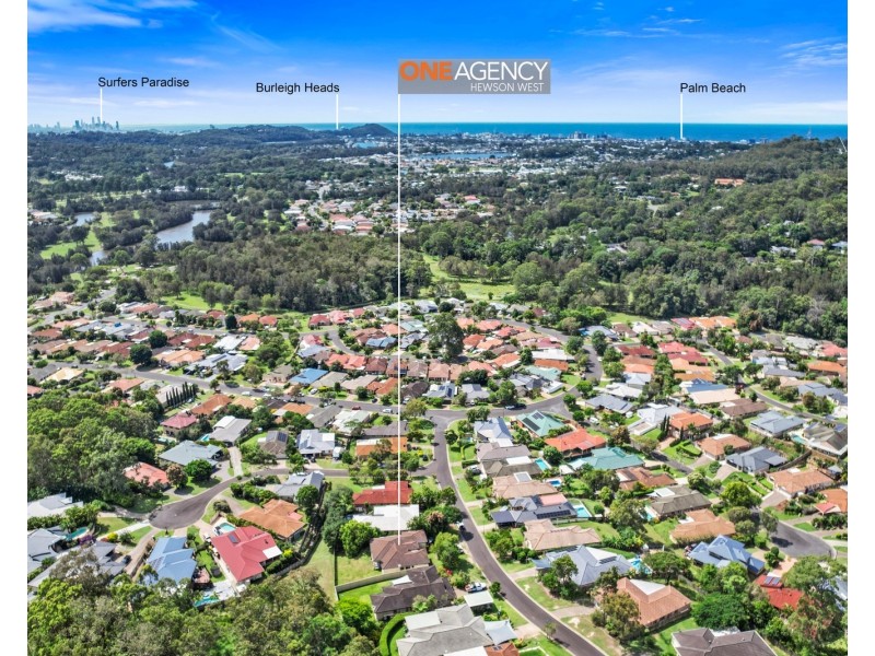 9 Laurina Court, Elanora QLD 4221