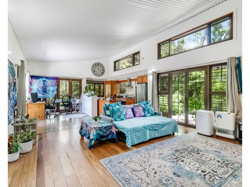 21 Village Way, Currumbin Valley QLD 4223