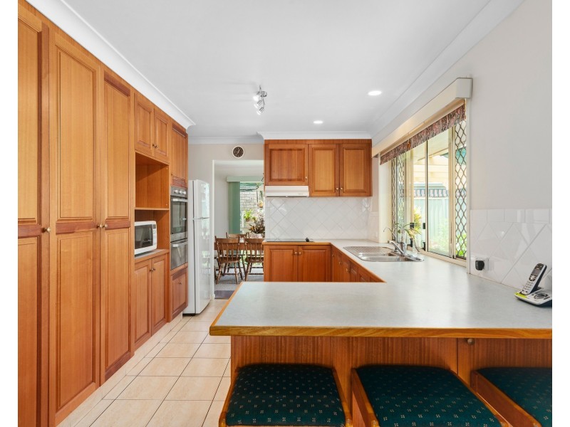 33 Cannon Drive, Currumbin Waters QLD 4223