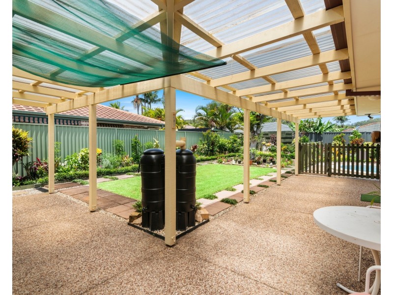 33 Cannon Drive, Currumbin Waters QLD 4223