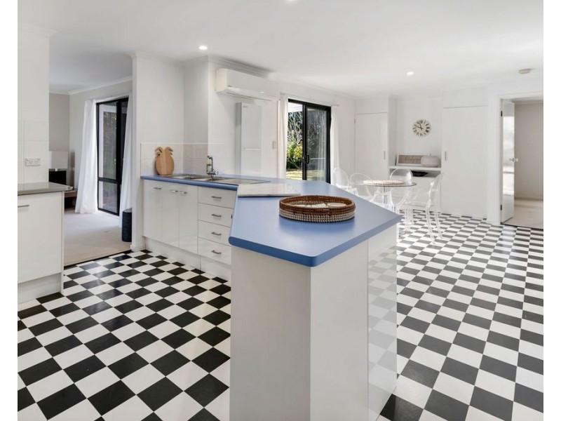 25 Buliti Street, Hope Island QLD 4212