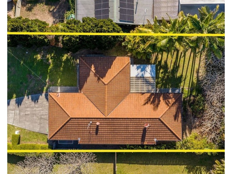 25 Buliti Street, Hope Island QLD 4212