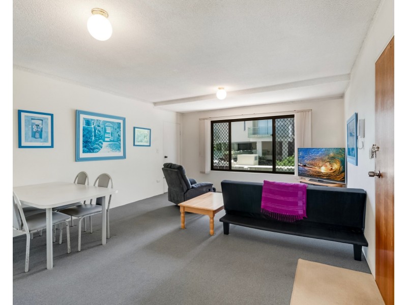 6/3 Lord Street, Coolangatta QLD 4225
