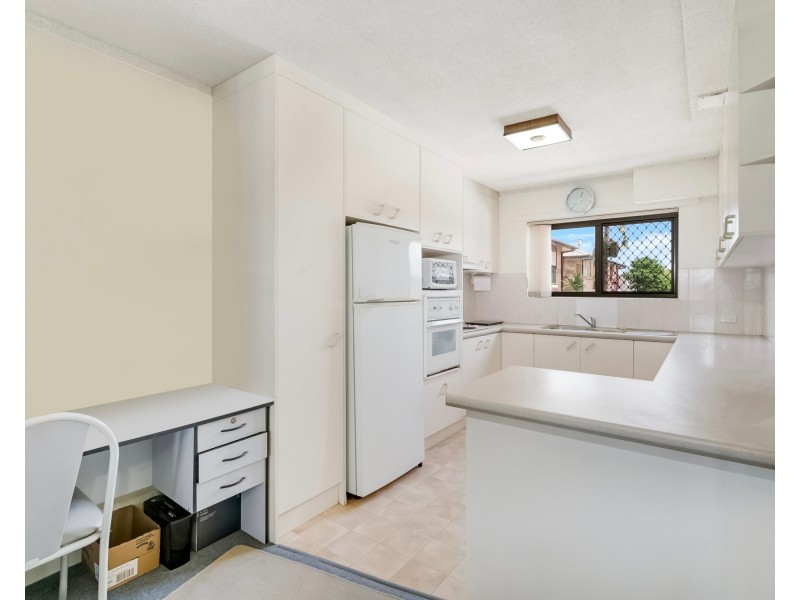 6/3 Lord Street, Coolangatta QLD 4225