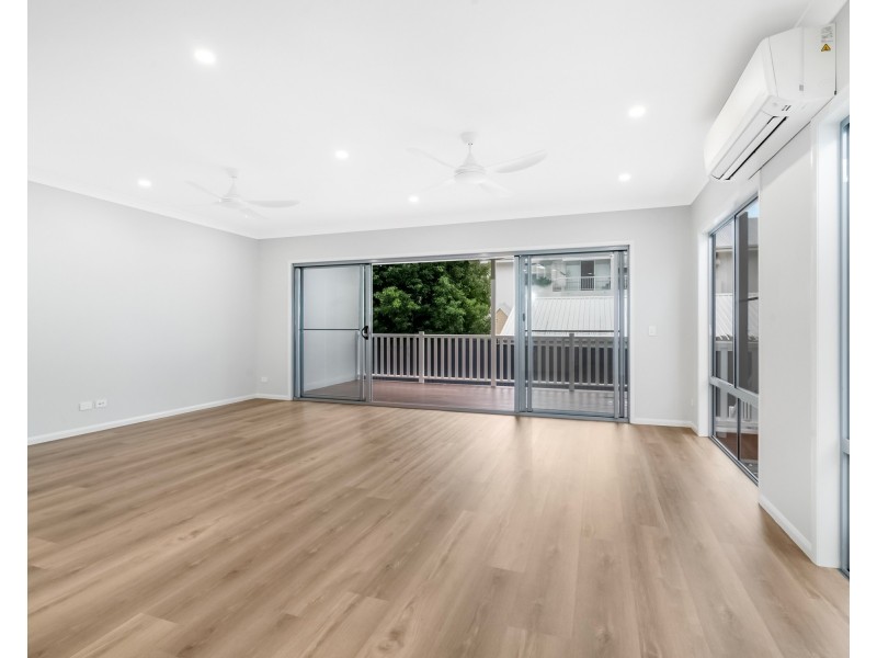 4 Wilpark Cres, Currumbin Waters QLD 4223