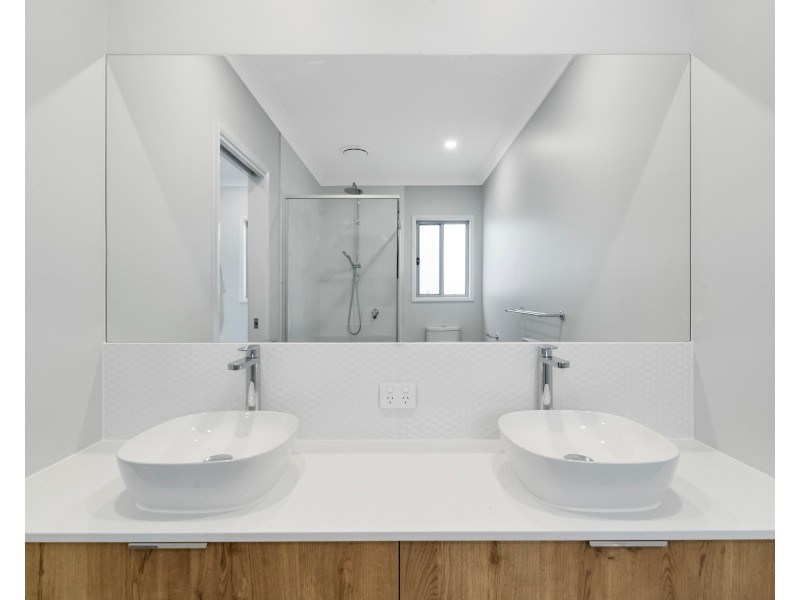 4 Wilpark Cres, Currumbin Waters QLD 4223