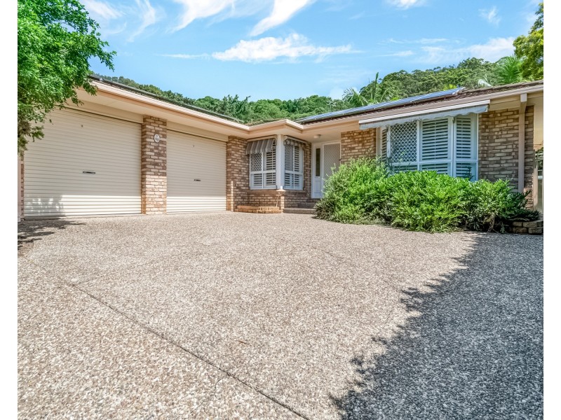 37 Wilkinson Crescent, Currumbin Waters QLD 4223