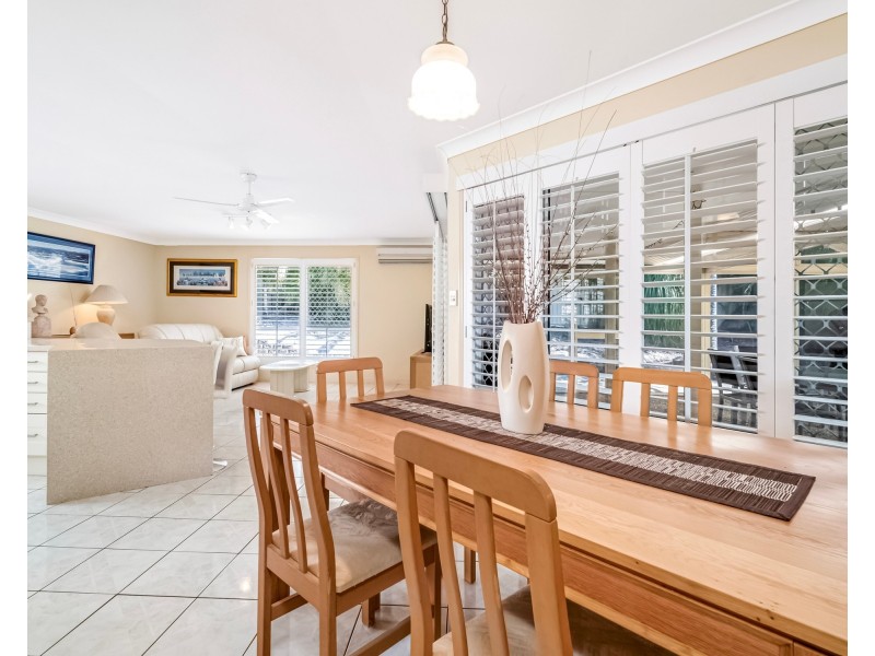 37 Wilkinson Crescent, Currumbin Waters QLD 4223