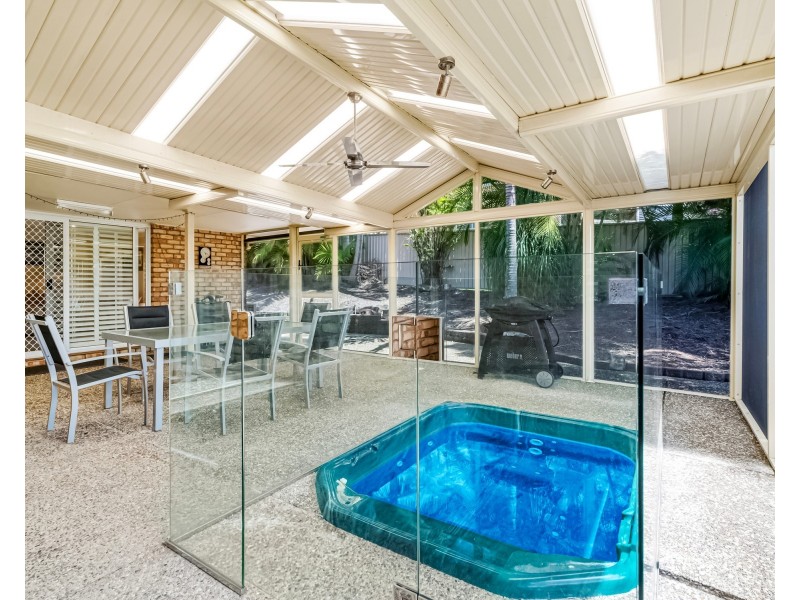 37 Wilkinson Crescent, Currumbin Waters QLD 4223