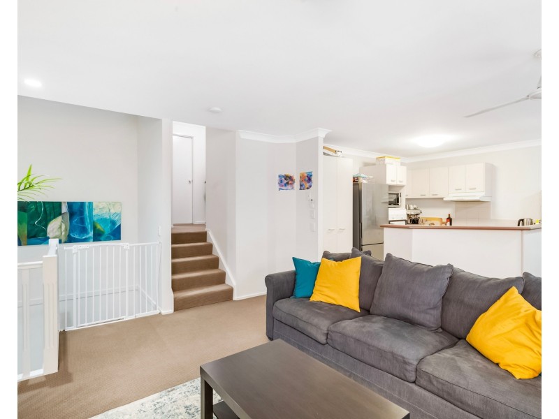 37/15 Simpsons Road, Elanora QLD 4221