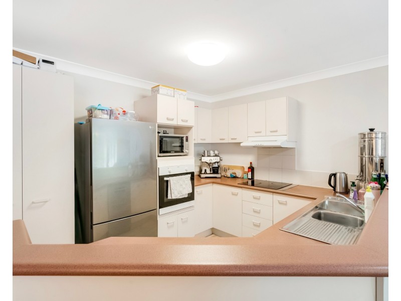37/15 Simpsons Road, Elanora QLD 4221