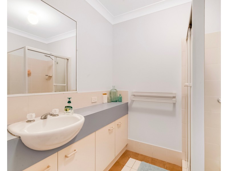 37/15 Simpsons Road, Elanora QLD 4221