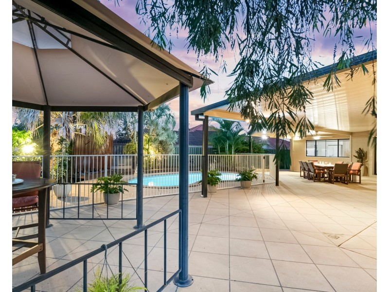8 Exton Place, Mudgeeraba QLD 4213