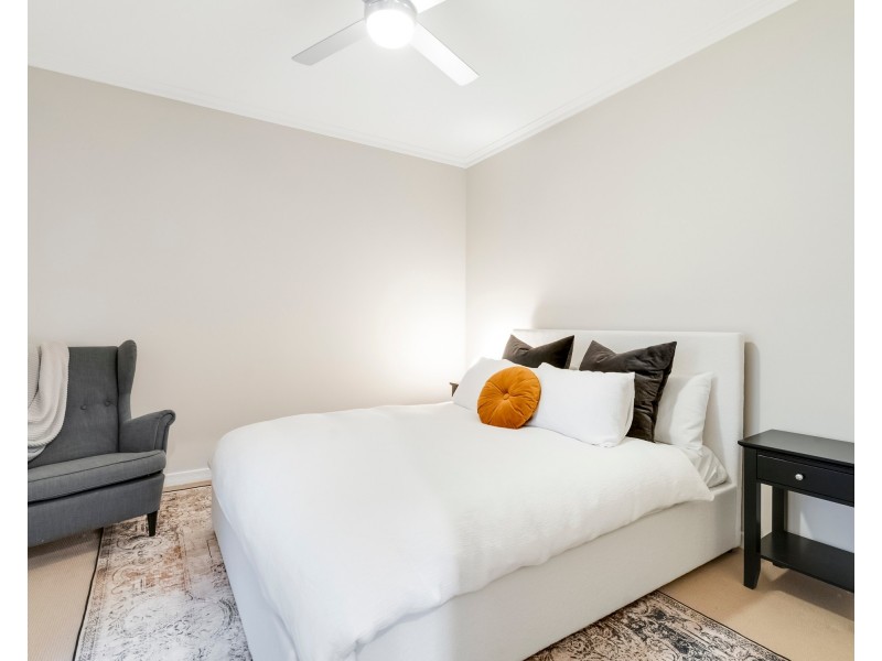 4137 Archer Hill, Benowa QLD 4217