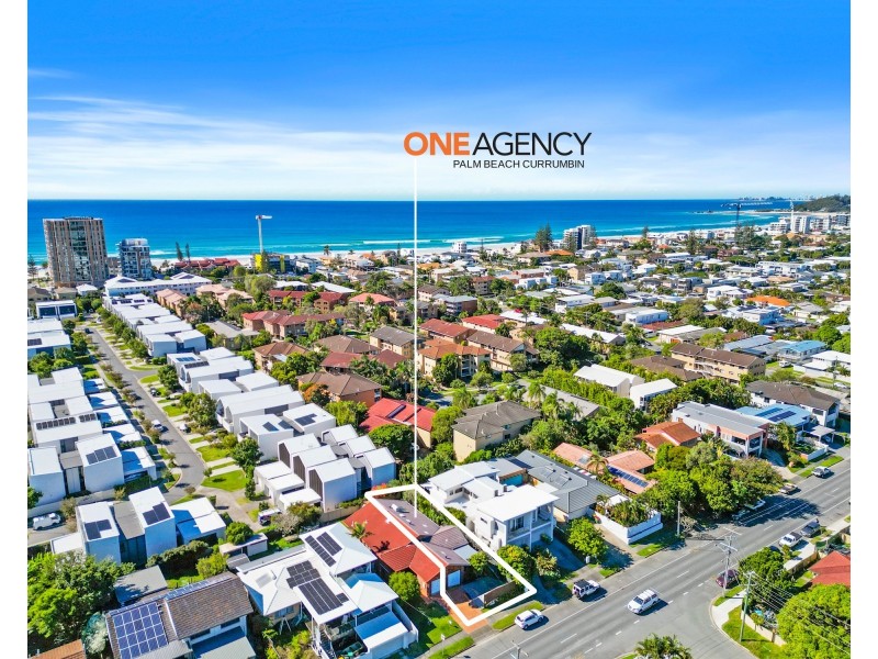 2/125 Townson Ave, Palm Beach QLD 4221