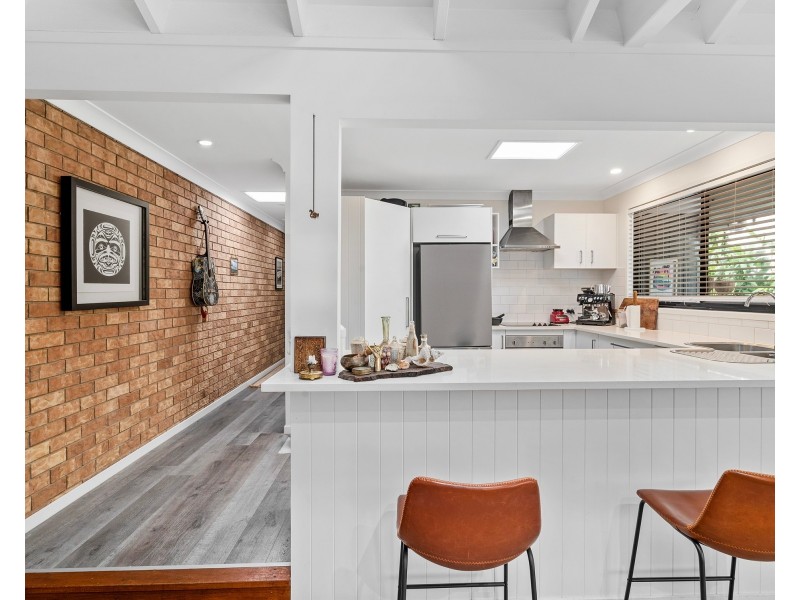 2/125 Townson Ave, Palm Beach QLD 4221