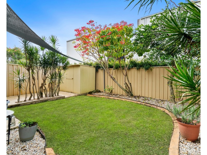 2/125 Townson Ave, Palm Beach QLD 4221