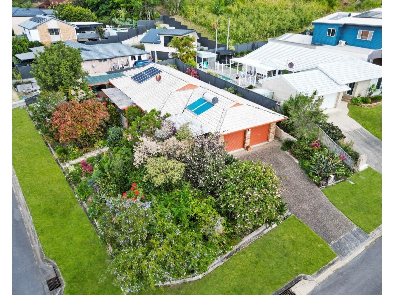 9 Wilkinson Crescent, Currumbin Waters QLD 4223
